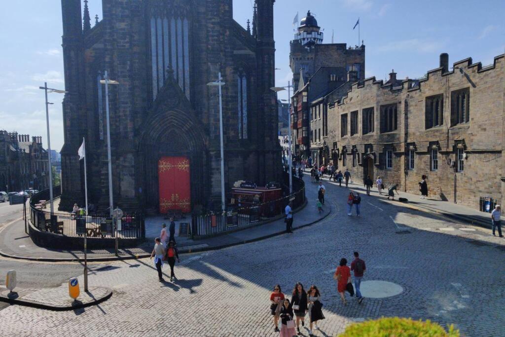 Royal Mile Apt, Just 1 Min From Edinburgh Castle! Eksteriør bilde
