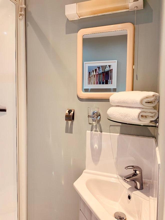 Royal Mile Apt, Just 1 Min From Edinburgh Castle! Eksteriør bilde