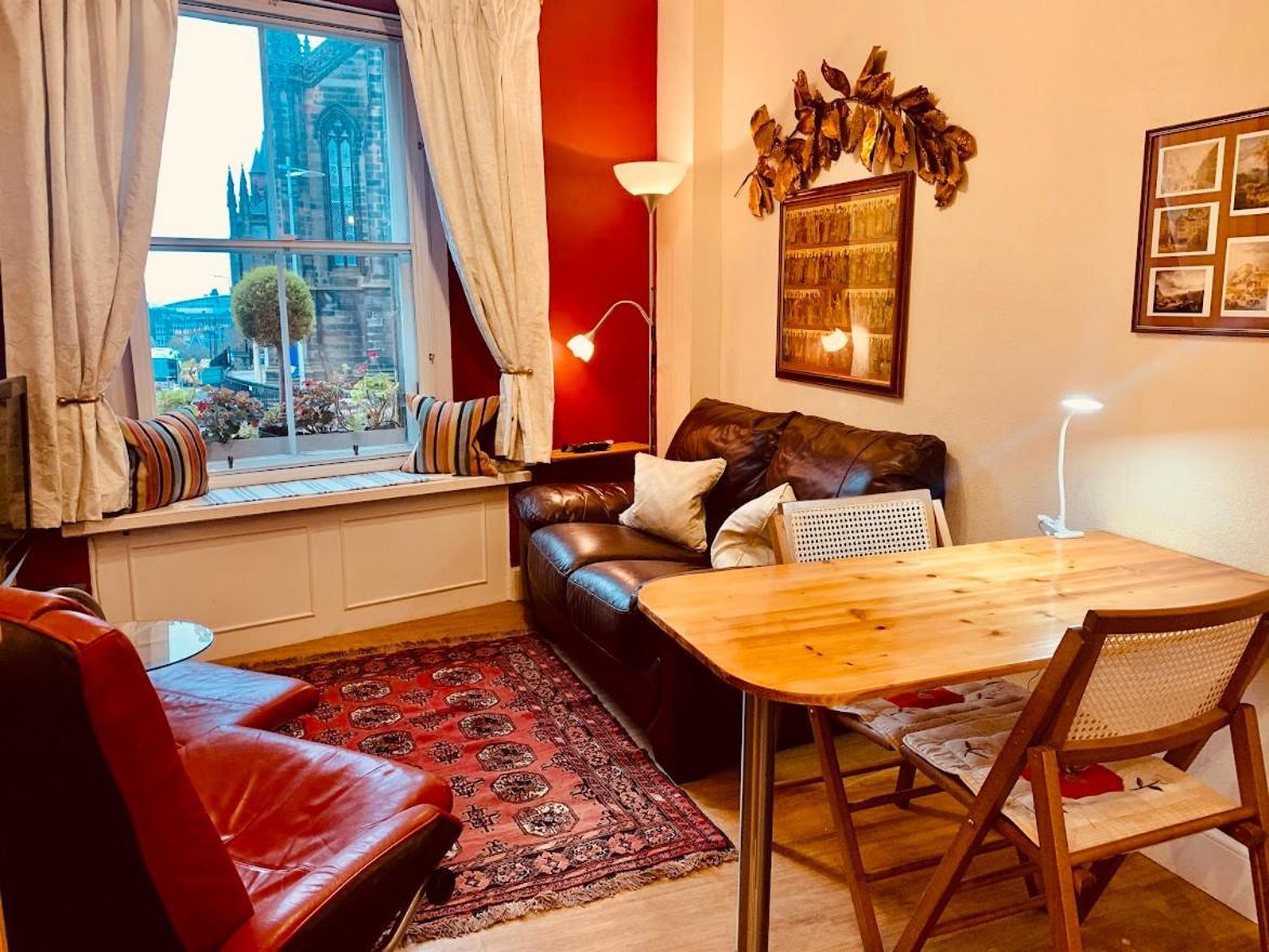 Royal Mile Apt, Just 1 Min From Edinburgh Castle! Eksteriør bilde